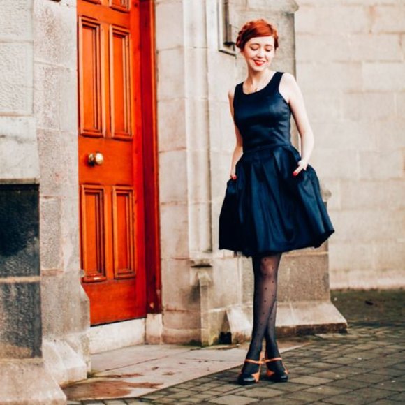 Modcloth Jubilee Taffeta Party Dress in Navy - Picture 4 of 5